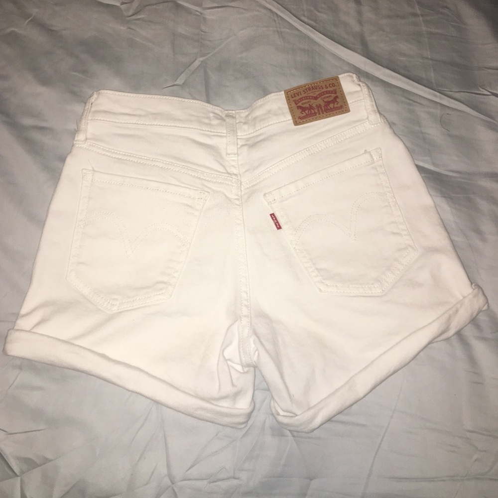 White Levi’s Denim Shorts